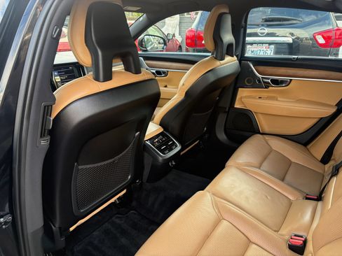 Used 2017 Volvo S90 T6 Inscription w/ Vision Package AWD/4WD image 17