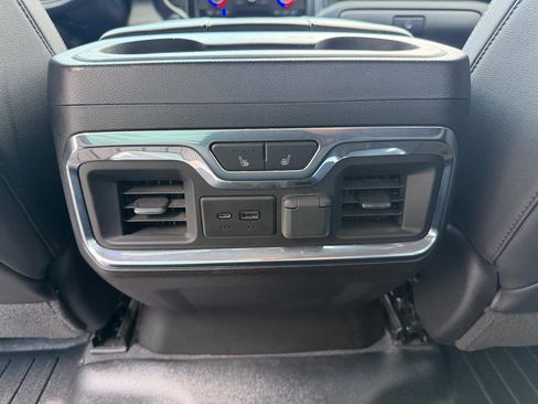 Used 2021 Chevrolet Silverado 1500 LTZ image 21