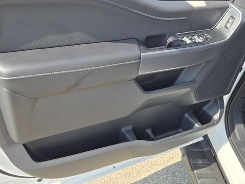 Used 2025 Ford F150 XLT w/ Equipment Group 301A Standard image 17