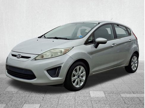 Used 2012 Ford Fiesta SE image 3