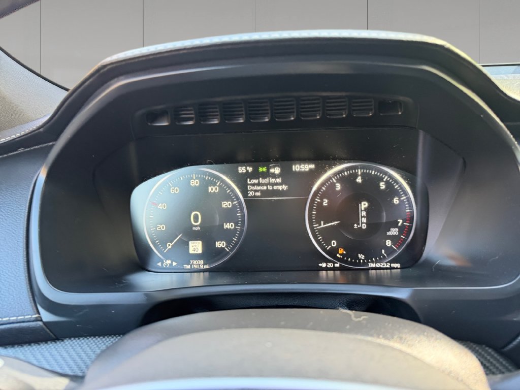 Used 2019 Volvo XC90 T6 R-Design w/ Advanced Package AWD/4WD image 15