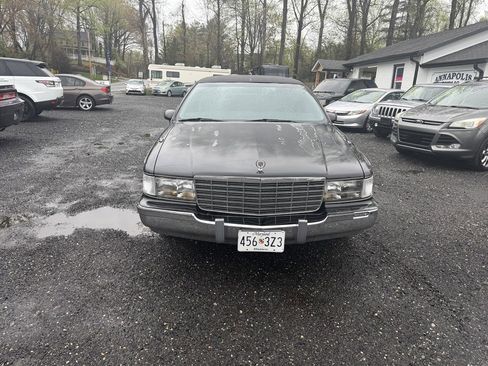Used 1994 Cadillac Fleetwood Brougham image 1
