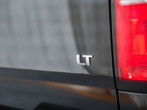 Used 2016 Chevrolet Colorado LT w/ LT Convenience Package AWD/4WD image 7