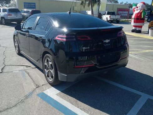 Used 2014 Chevrolet Volt Premium w/ Premium Trim Package image 2