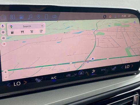 New 2025 Chevrolet Traverse LT w/ Driver Confidence Package image 11