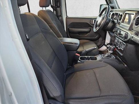 Used 2021 Jeep Wrangler Unlimited Willys image 23