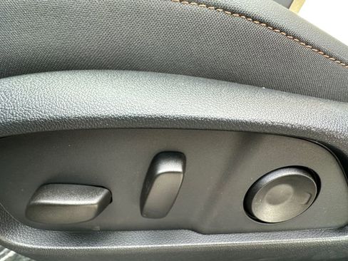 New 2026 Chevrolet Equinox ACTIV image 10