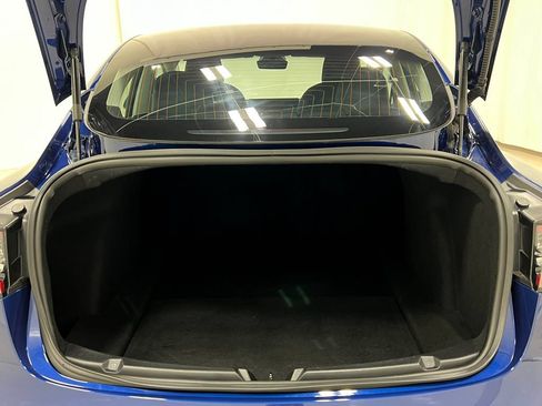 Used 2018 Tesla Model 3 Long Range RWD image 24