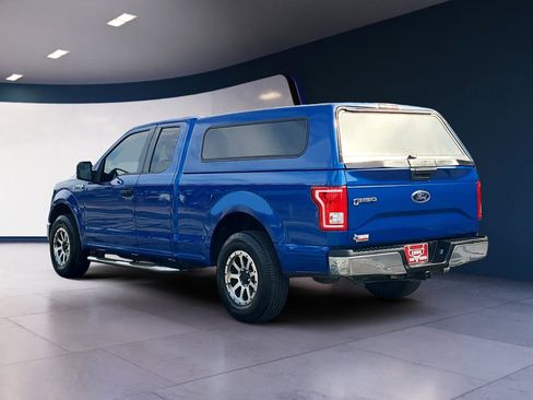 Used 2017 Ford F150 XLT image 3