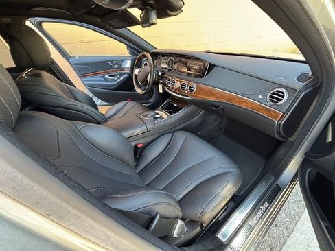 Used 2014 Mercedes-Benz S 550 Sedan image 40