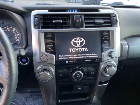 Used 2022 Toyota 4Runner SR5 Premium image 15