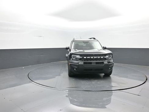 New 2025 Ford Bronco Sport Outer Banks image 2