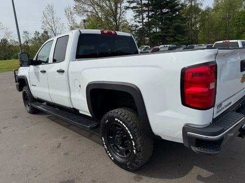 Used 2017 Chevrolet Silverado 2500 W/T w/ WT Fleet Convenience Package AWD/4WD image 10