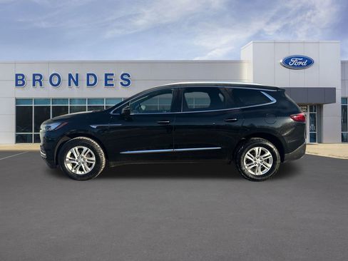 Used 2020 Buick Enclave Essence image 1