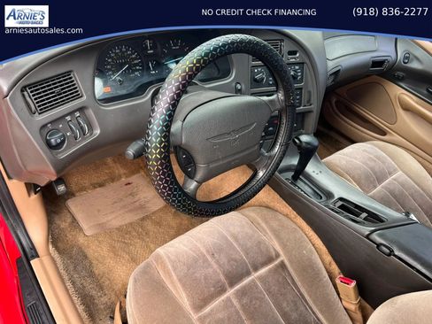 Used 1996 Ford Thunderbird LX RWD image 7