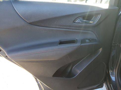 Certified 2023 Chevrolet Equinox RS w/ RS Leather Package image 30