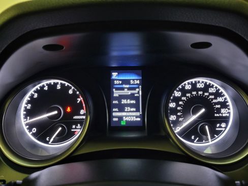 Used 2022 Toyota Camry SE image 32