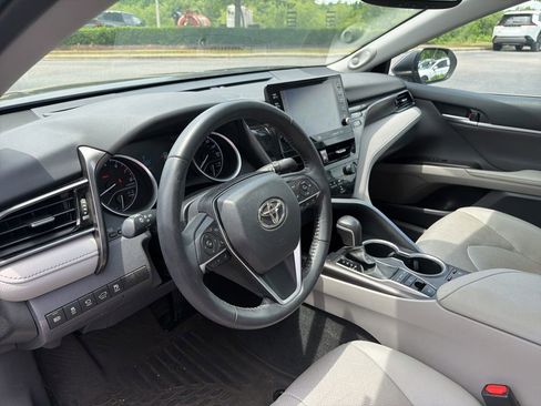 Used 2023 Toyota Camry XLE w/ Navigation Package FWD image 8