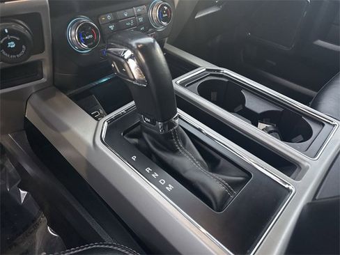 Used 2019 Ford F150 Lariat w/ Equipment Group 502A Luxury image 19