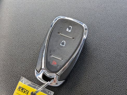 Certified 2020 Chevrolet Equinox LS FWD image 26