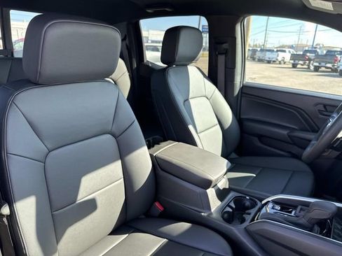 New 2026 Chevrolet Colorado W/T RWD image 26