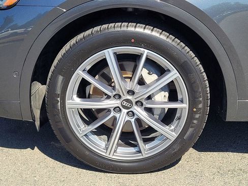 Used 2021 Audi Q5 e Prestige w/ Prestige Package image 12