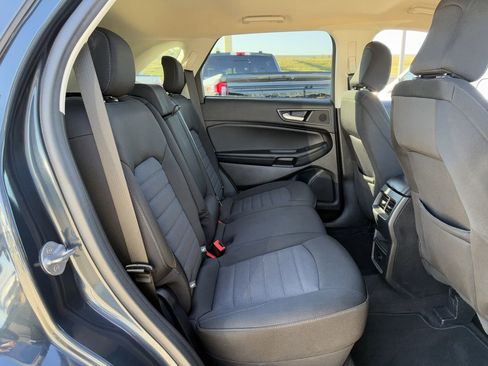 Certified 2023 Ford Edge SE w/ Black Appearance Package image 30