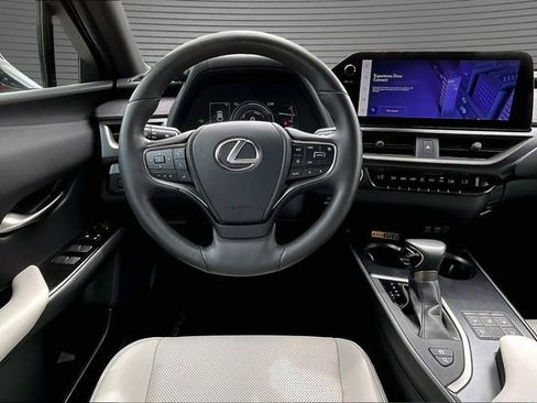 Used 2023 Lexus UX 250h AWD w/ Accessory Package (Z1) image 8