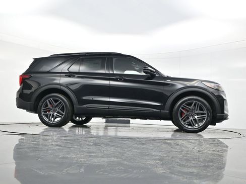 New 2026 Ford Explorer ST-Line w/ ST-Line Street Pack image 51