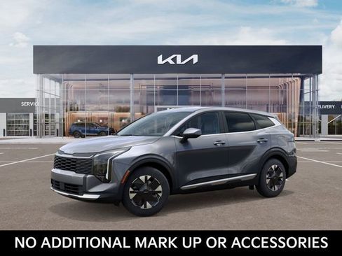 New 2026 Kia Sportage LX image 3