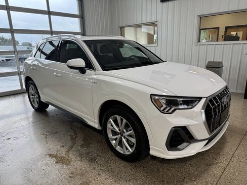 Used 2023 Audi Q3 2.0T Premium image 47