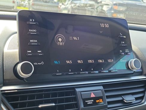 Used 2020 Honda Accord LX image 29