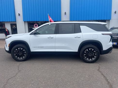 New 2026 Chevrolet Traverse Z71 w/ Enhanced Driving Package image 8