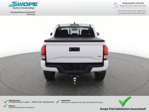 Used 2017 Toyota Tacoma TRD Sport w/ Tow Package RWD image 10