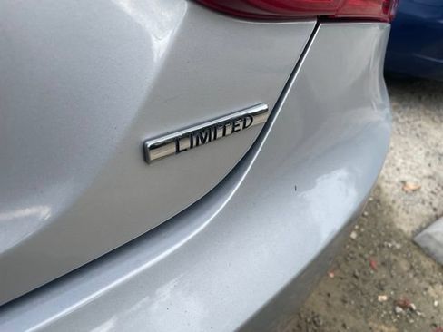 Used 2013 Hyundai Sonata Limited w/ Premium Pkg FWD image 8