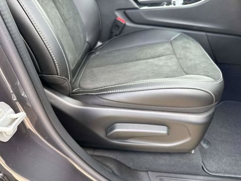 Used 2025 Jeep Grand Cherokee L Altitude RWD image 31
