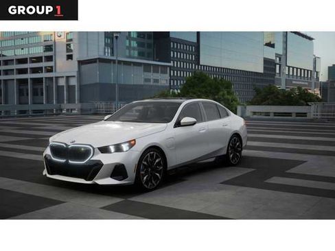 New 2026 BMW 550e xDrive 550e xDrive w/ Executive Package image 1