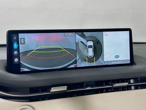 Used 2023 Genesis GV70 2.5T w/ Advanced Package image 10