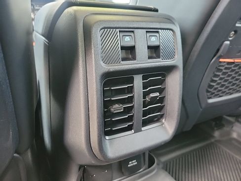Used 2026 Ford Bronco Raptor w/ Interior Carbon Fiber Pack AWD/4WD image 17