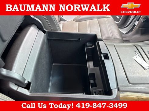 Used 2017 GMC Yukon XL Denali w/ Open Road Package AWD/4WD image 45