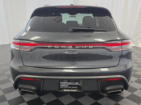 Certified 2024 Porsche Macan image 6