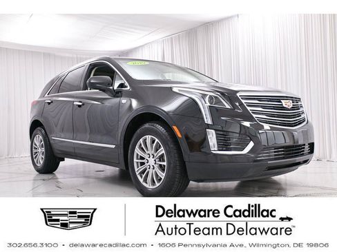 Used 2019 Cadillac XT5 Luxury FWD image 1