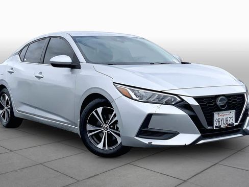 Used 2021 Nissan Sentra SV FWD image 2