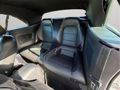 Used 2020 Ford Mustang Premium image 33