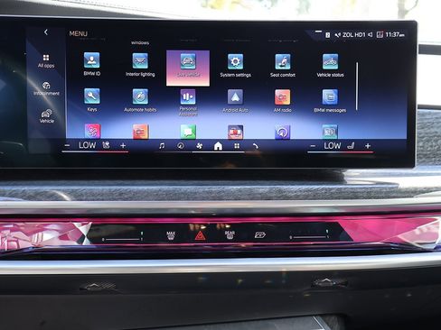 Used 2025 BMW 740i image 57