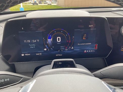 Used 2026 Chevrolet Traverse High Country AWD/4WD image 19