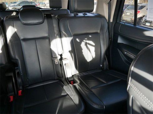 Used 2024 Ford Expedition Max XLT image 15