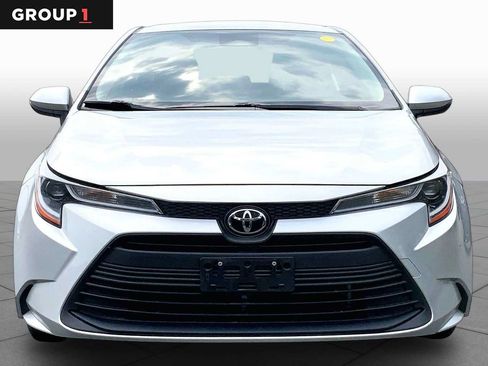 Certified 2024 Toyota Corolla LE FWD image 4