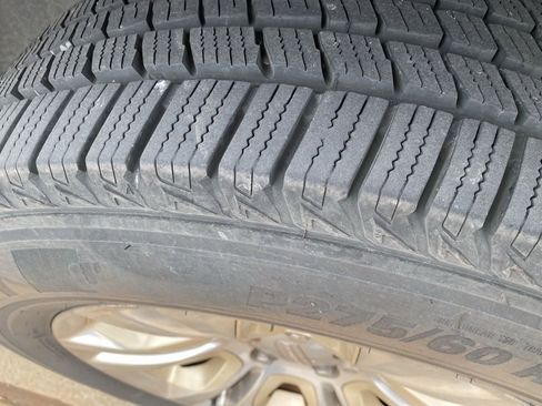 Used 2014 RAM 1500 Laramie Longhorn image 4