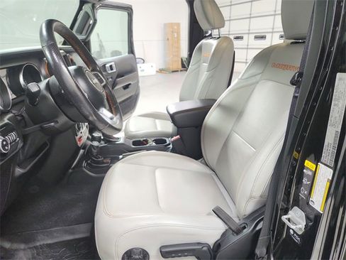 Used 2021 Jeep Gladiator Mojave image 19